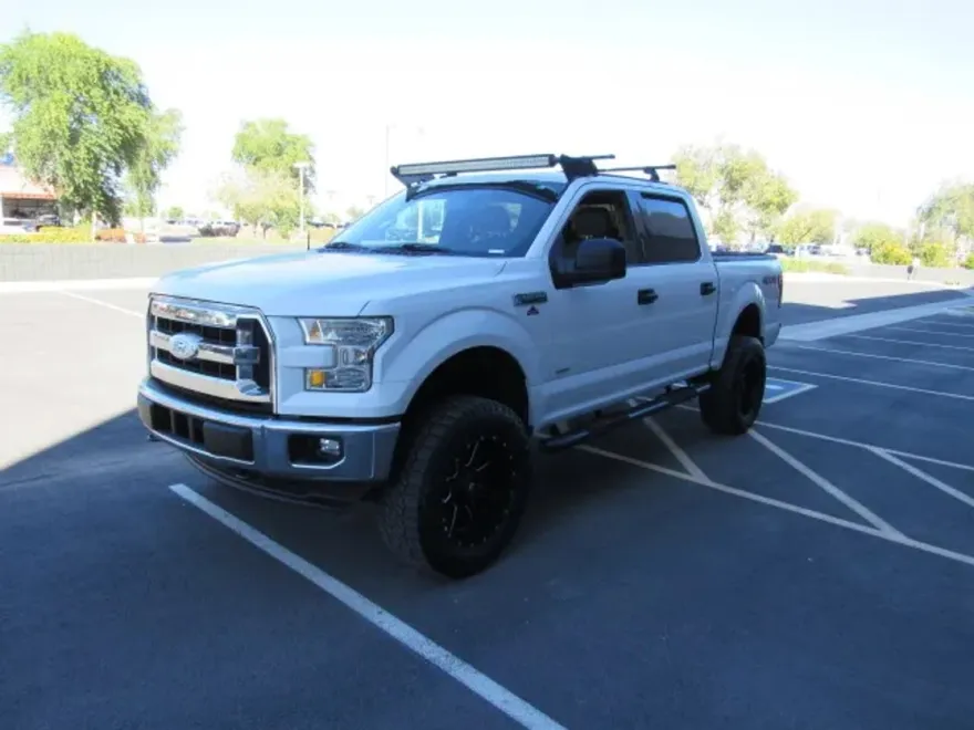 2017 Ford F-150 photo 1