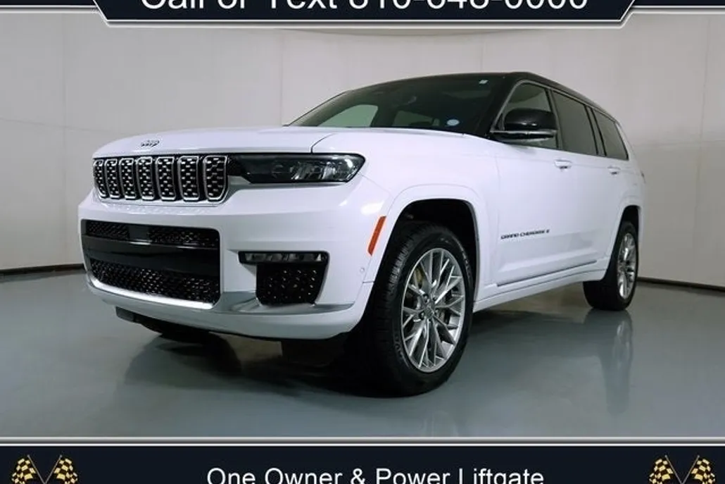 2022 Jeep Grand Cherokee L Summit photo 1