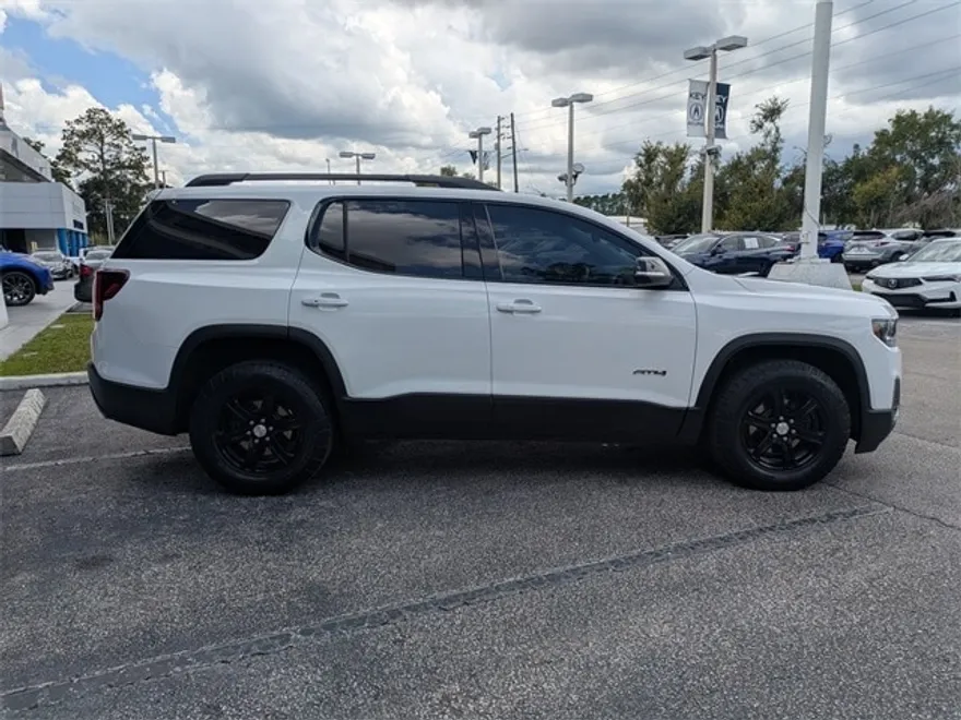 2022 Gmc Acadia AT4 photo 1