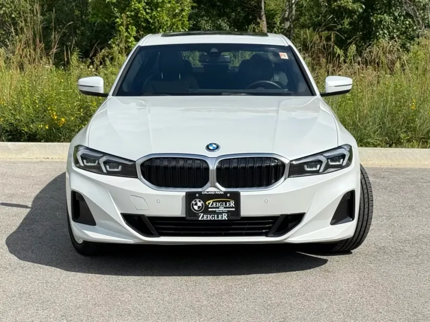 2024 Bmw 330e xDrive photo 1