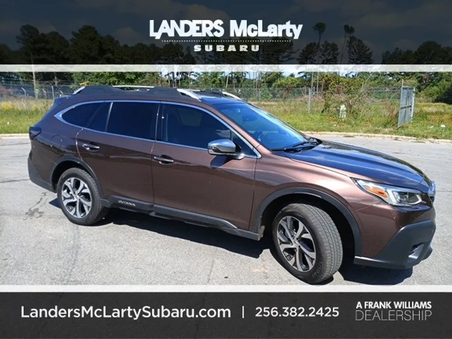 2022 Subaru Outback Touring XT photo 1