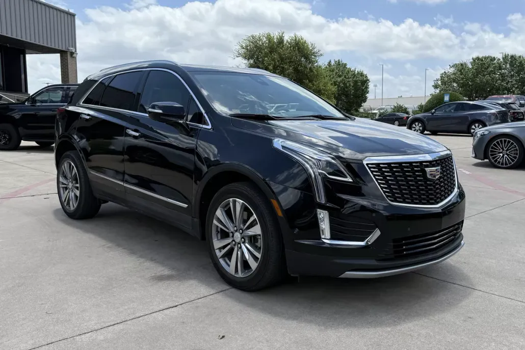 2021 Cadillac XT5 Premium Luxury photo 1