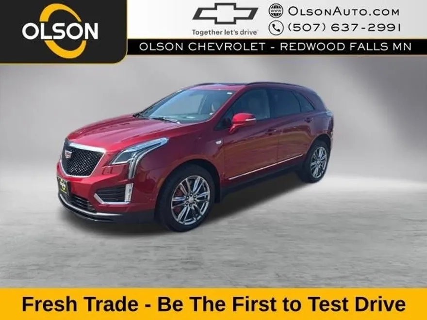 2025 Cadillac XT5 Sport photo 1
