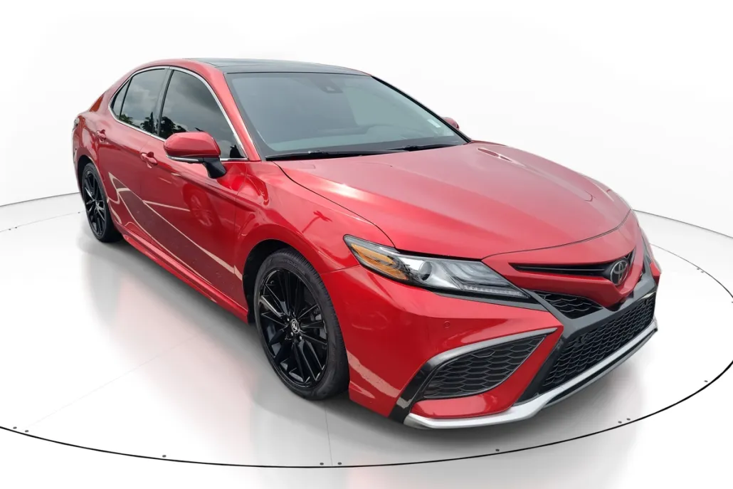 2022 Toyota Camry XSE photo 1
