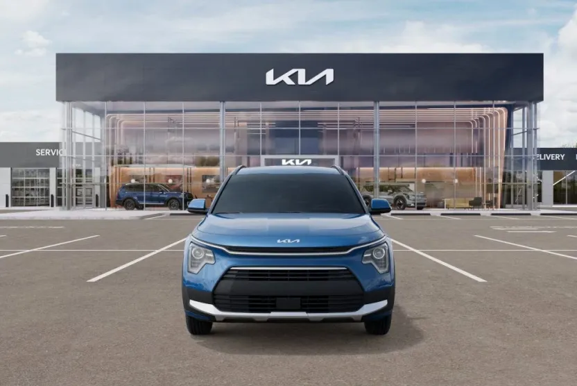 2025 Kia Niro EX photo 1