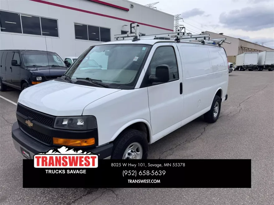 2018 Chevrolet Express Cargo Van photo 1