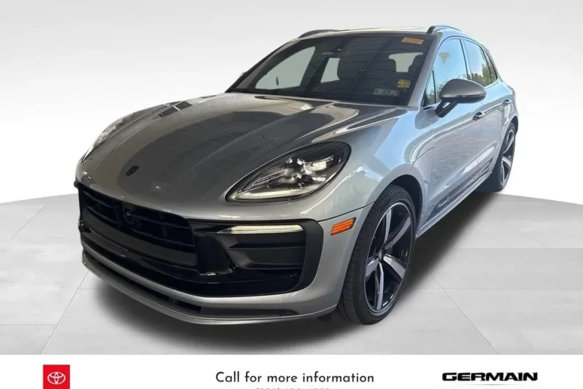 2024 Porsche Macan Base photo 1