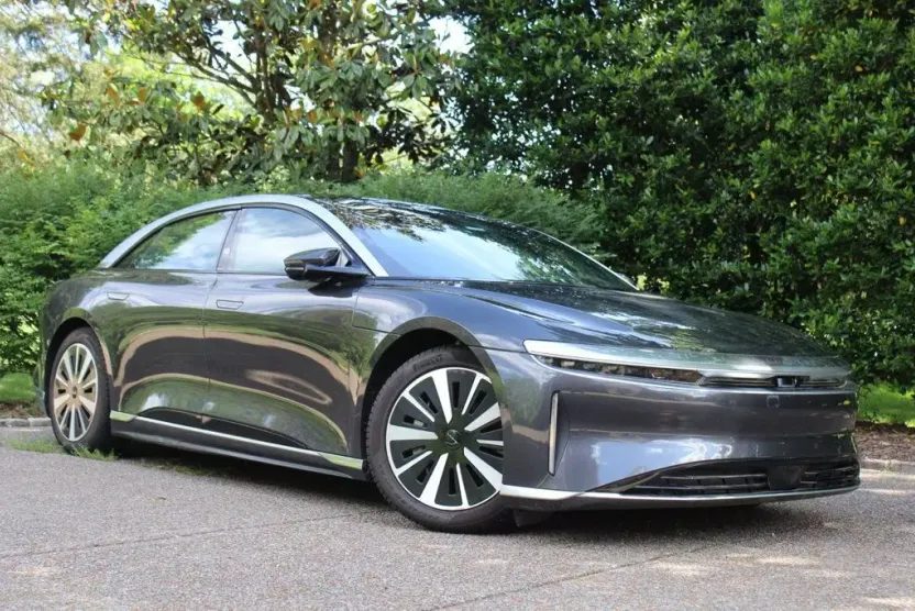 2023 Lucid Air Touring photo 1