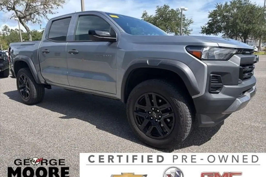 2023 Chevrolet Colorado Trail Boss photo 1