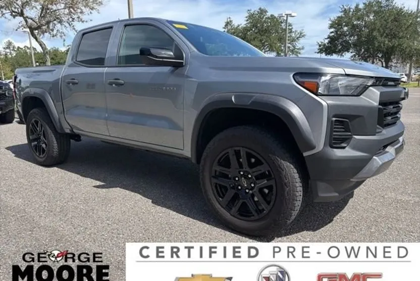 2023 Chevrolet Colorado Trail Boss photo 1