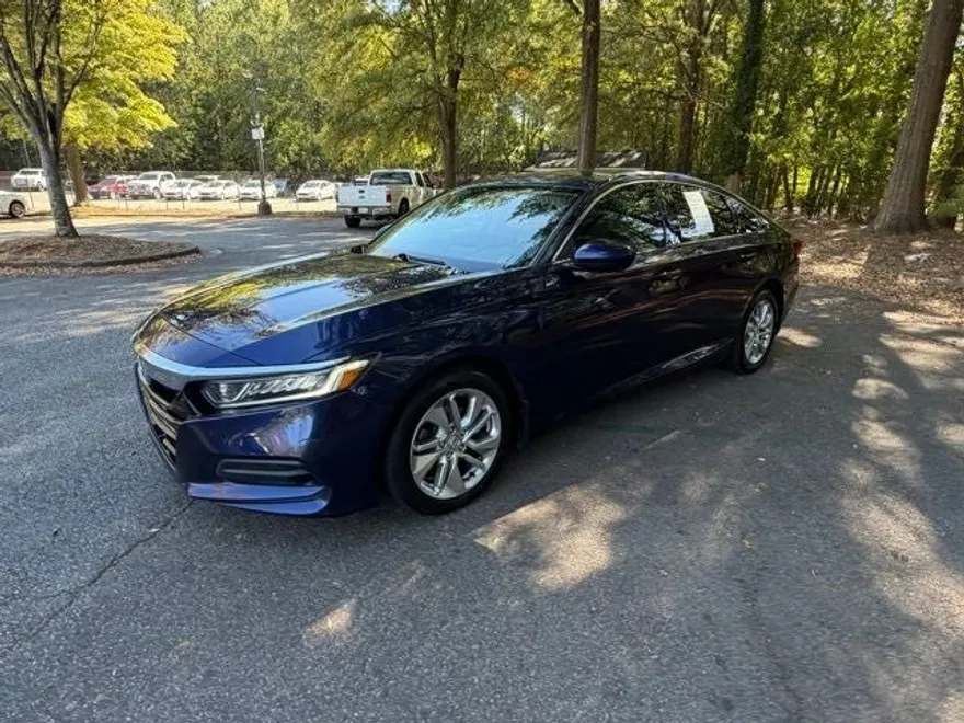 2018 Honda Accord LX photo 1