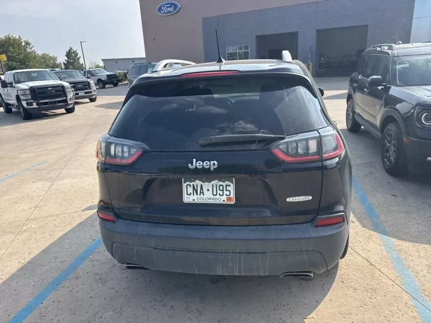 2019 Jeep Cherokee Latitude photo 1