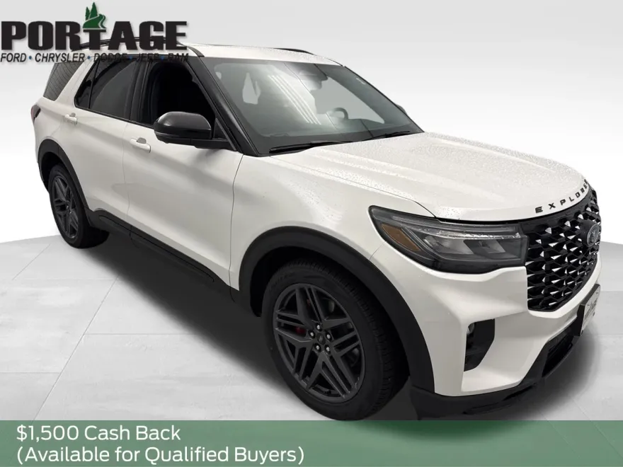 2025 Ford Explorer ST photo 1