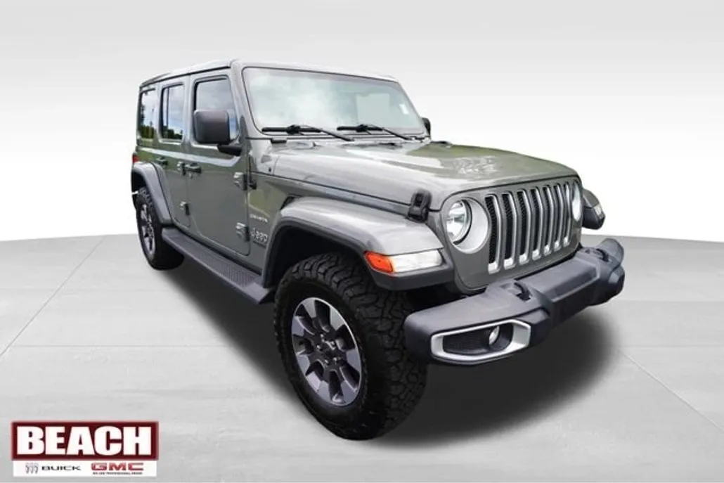 2021 Jeep Wrangler Unlimited Sahara photo 1