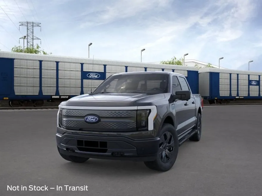 2025 Ford F-150 Lightning photo 1