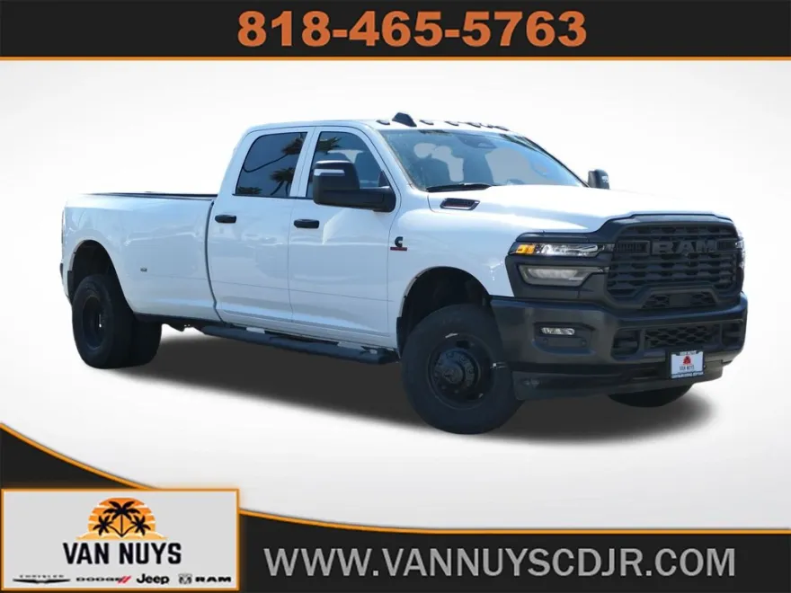 2025 Ram 3500 Tradesman photo 1
