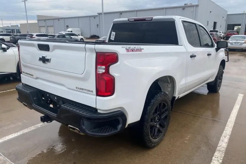 2022 Chevrolet Silverado 1500 Custom Trail Boss photo 1
