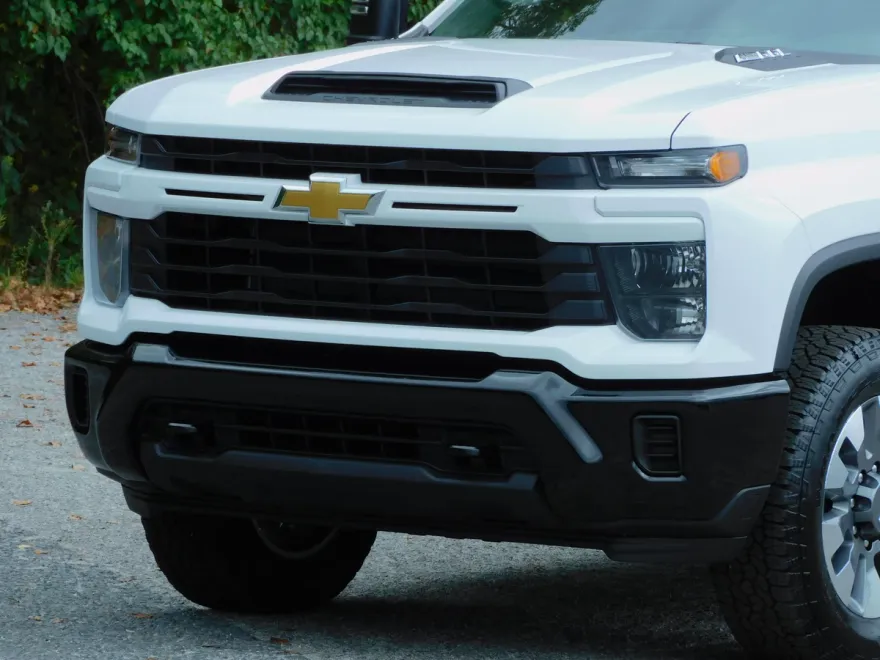 2025 Chevrolet Silverado 2500HD Custom photo 1