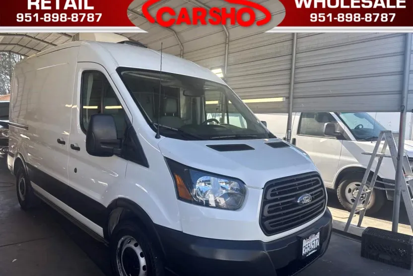 2019 Ford Transit Van photo 1