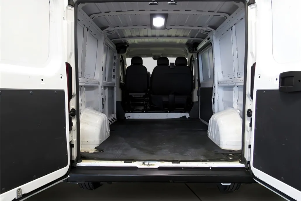 2021 Ram ProMaster 1500 Cargo Van photo 1