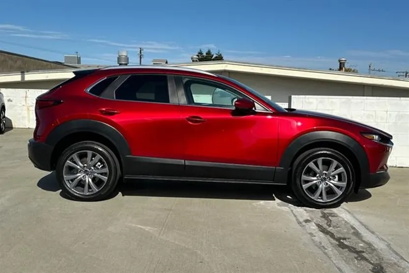 2022 Mazda CX-30 Select photo 1
