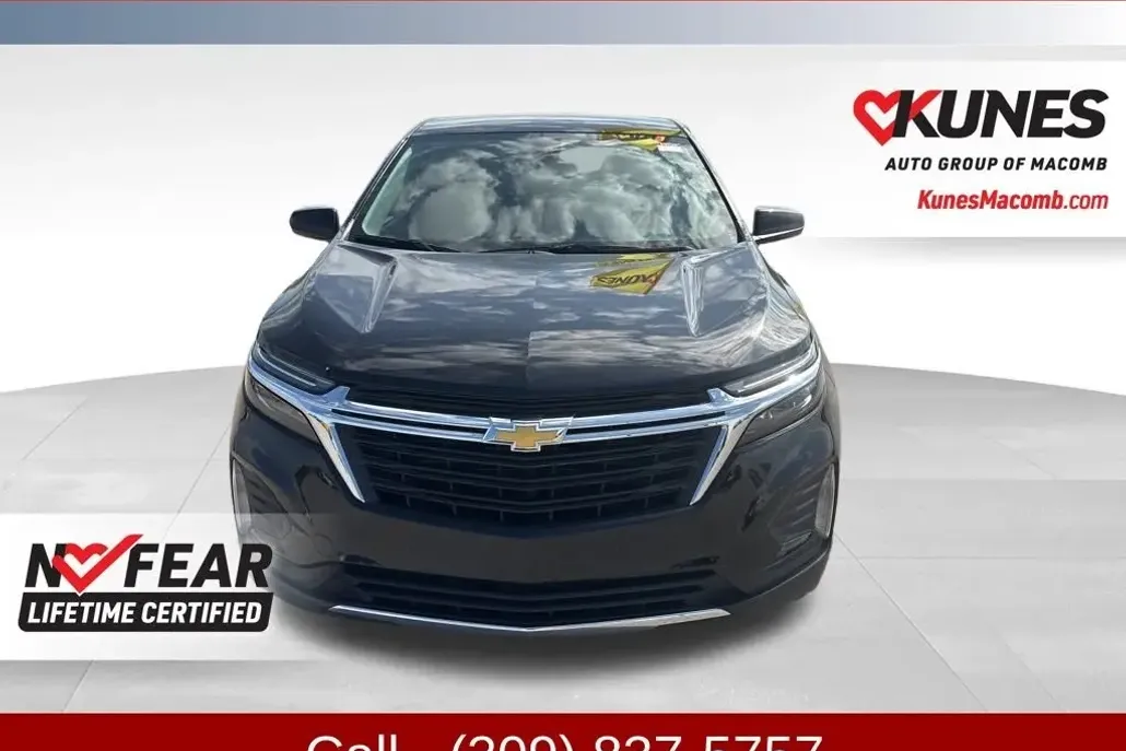 2024 Chevrolet Equinox LT photo 1