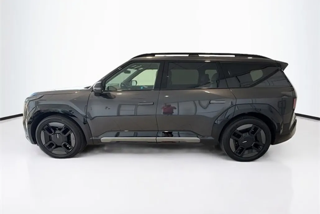 2024 Kia EV9 GT-Line photo 1
