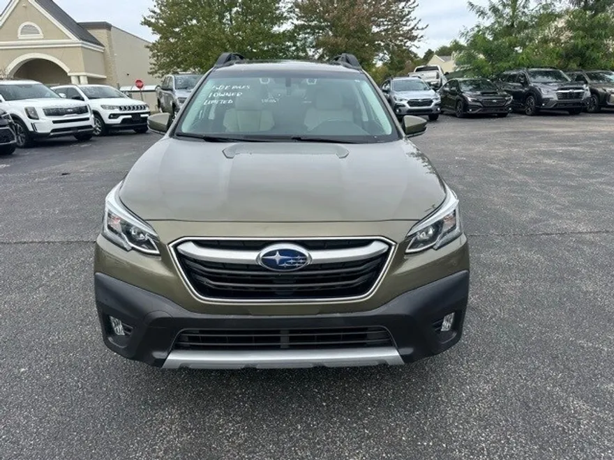 2020 Subaru Outback Limited photo 1