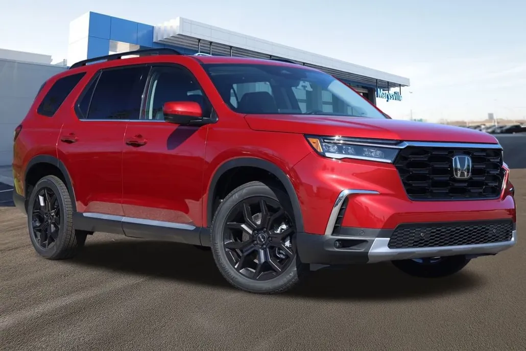 2025 Honda Pilot Touring photo 1