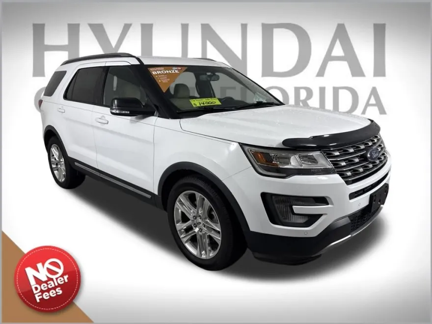 2017 Ford Explorer XLT photo 1