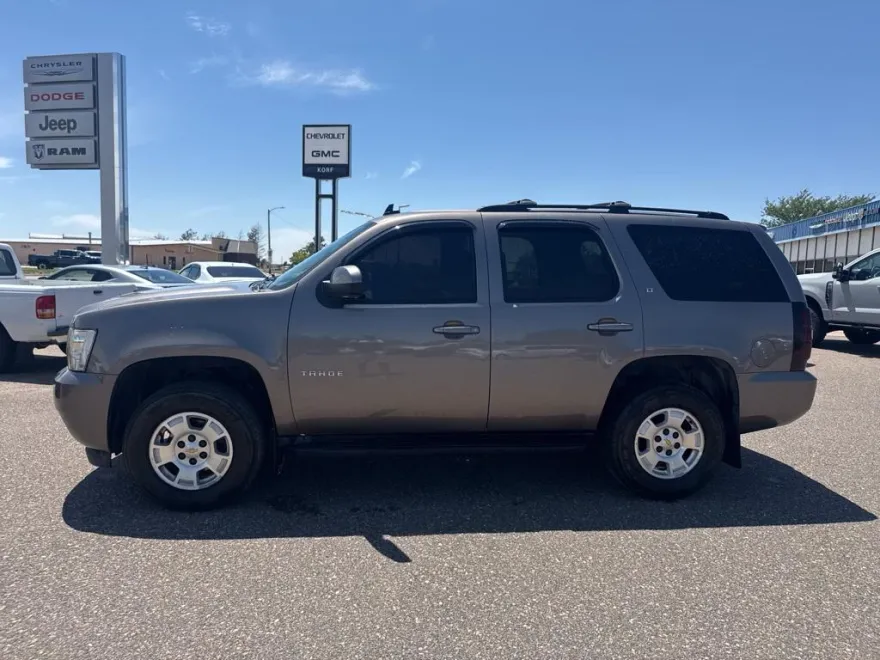 2012 Chevrolet Tahoe LT photo 1