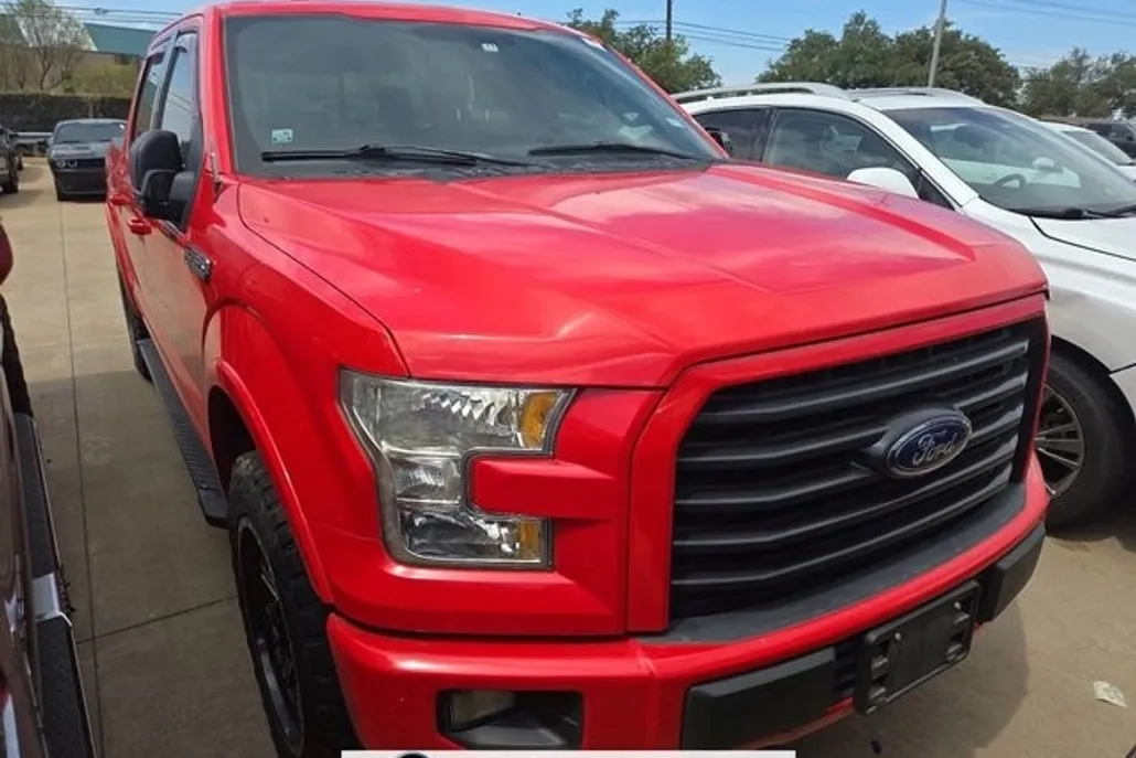 2015 Ford F-150 XLT photo 1