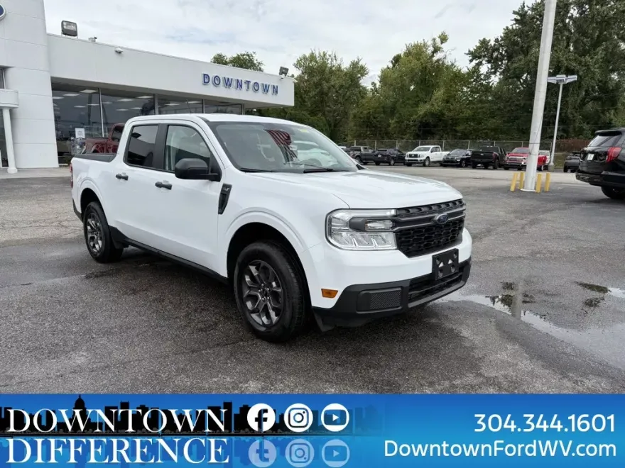 2024 Ford Maverick XLT photo 1