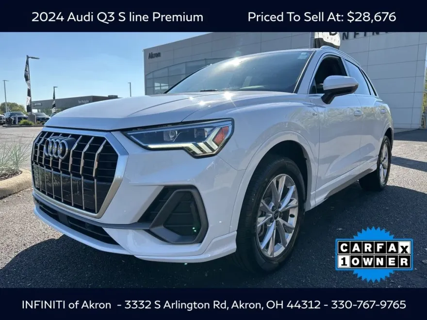2024 Audi Q3 S line Premium photo 1