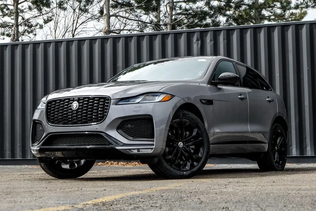 2026 Jaguar F-PACE P400 R-Dynamic S photo 1