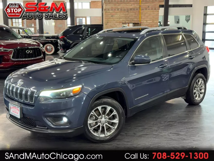 2020 Jeep Cherokee Lux photo 1