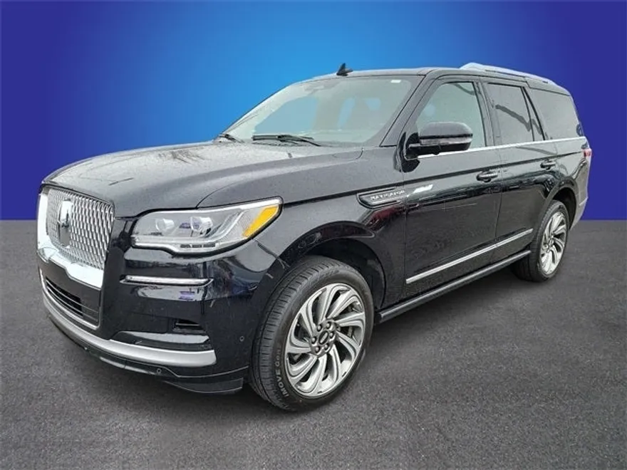 2022 Lincoln Navigator Reserve photo 1