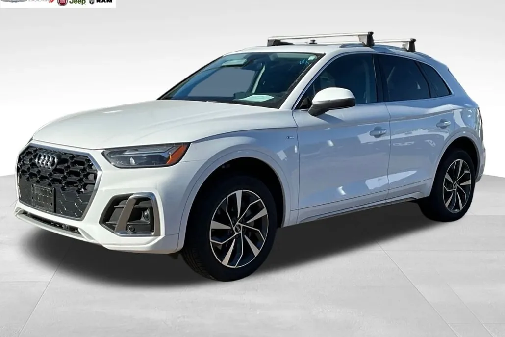 2023 Audi Q5 S line Premium Plus photo 1