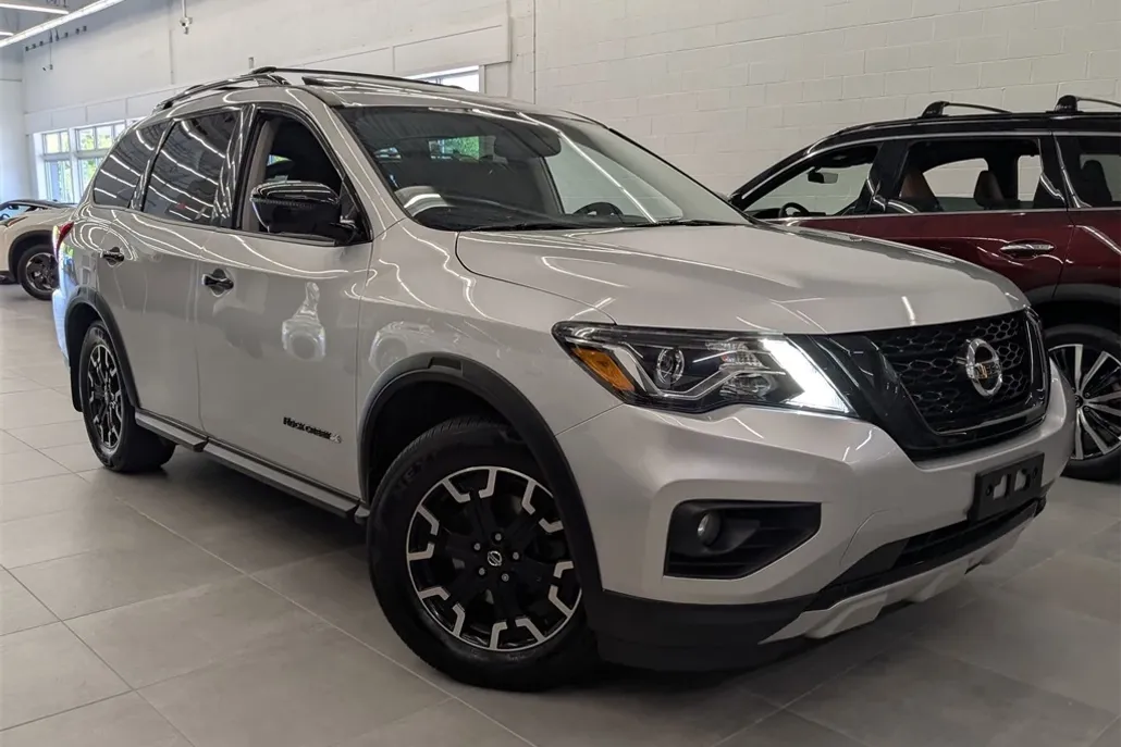 2020 Nissan Pathfinder SL Rock Creek photo 1