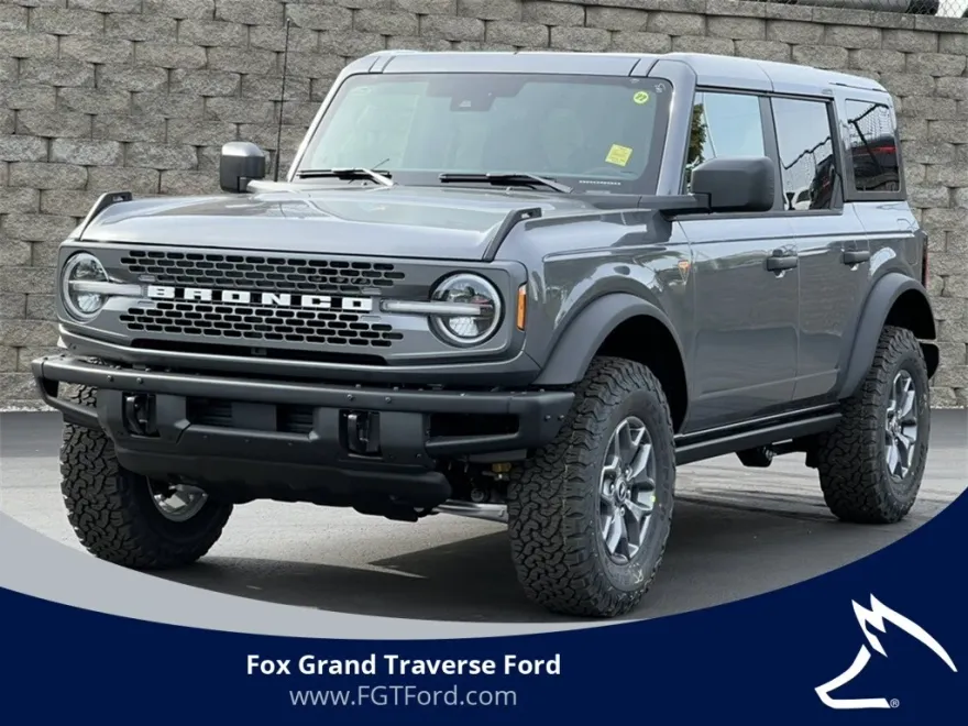 2025 Ford Bronco Badlands photo 1