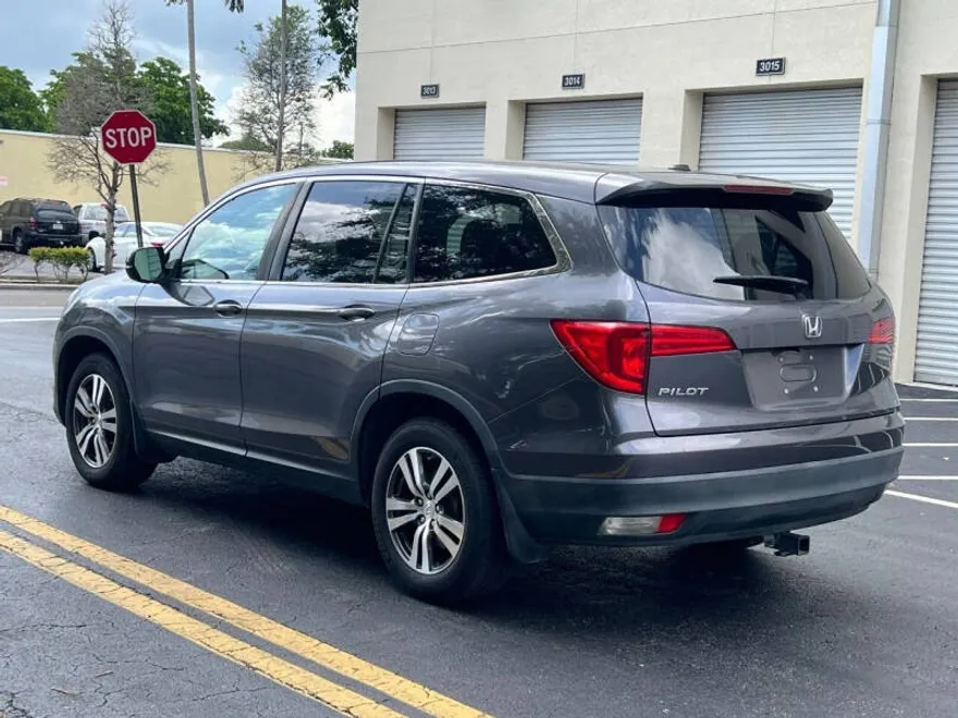 2018 Honda Pilot EX-L photo 1