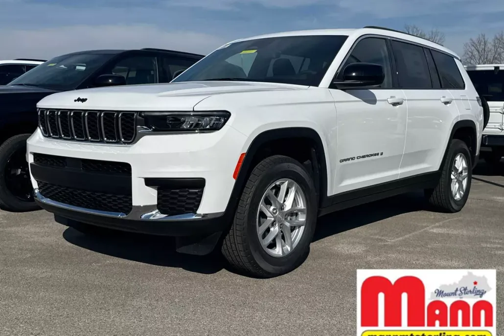 2025 Jeep Grand Cherokee Laredo X photo 1