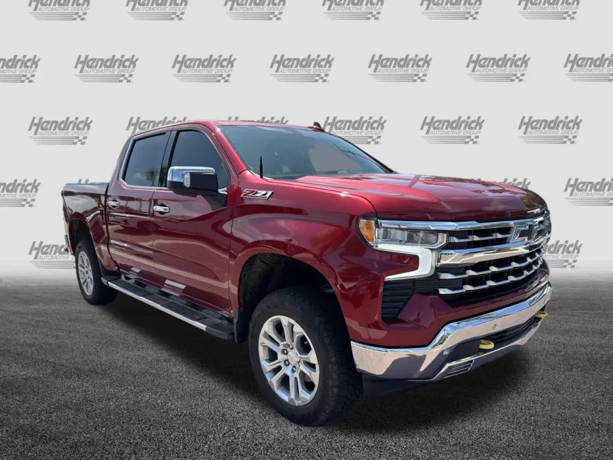 2022 Chevrolet Silverado 1500 LTZ photo 1