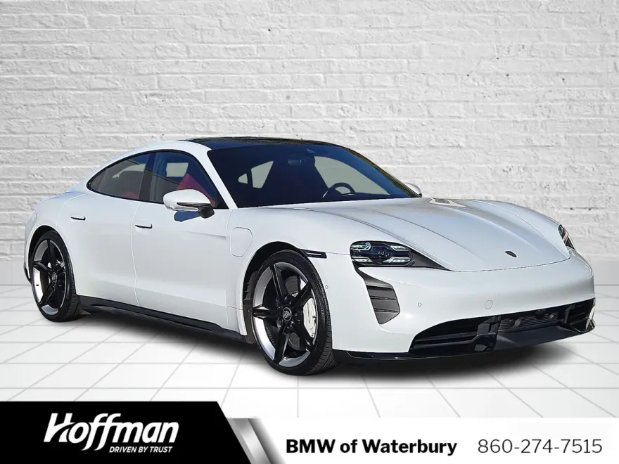 2020 Porsche Taycan Turbo photo 1