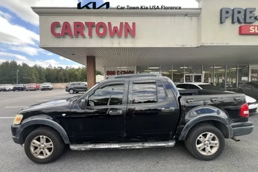 2007 Ford Explorer Sport Trac XLT photo 1