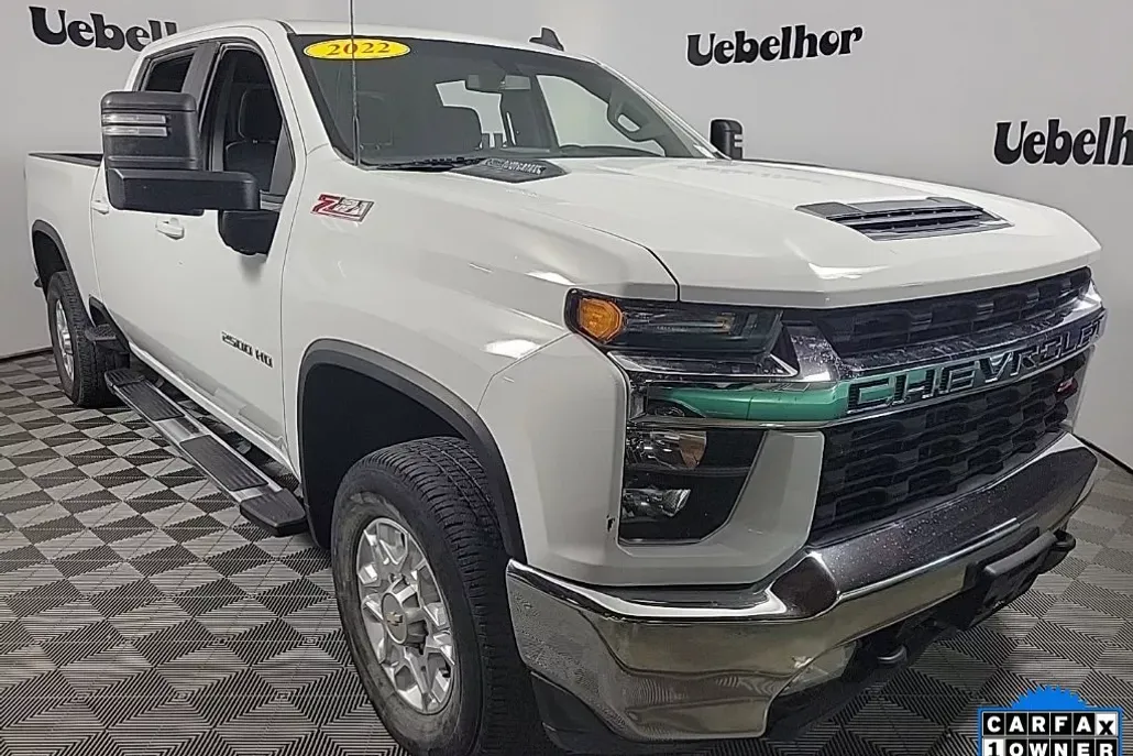 2022 Chevrolet Silverado 2500HD LT photo 1