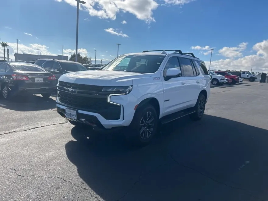 2021 Chevrolet Tahoe Z71 photo 1