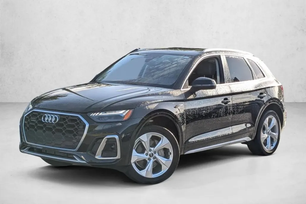 2023 Audi Q5 S line Premium Prestige photo 1