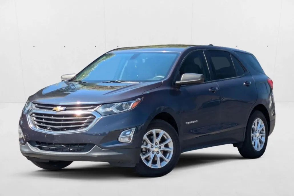 2018 Chevrolet Equinox LS photo 1