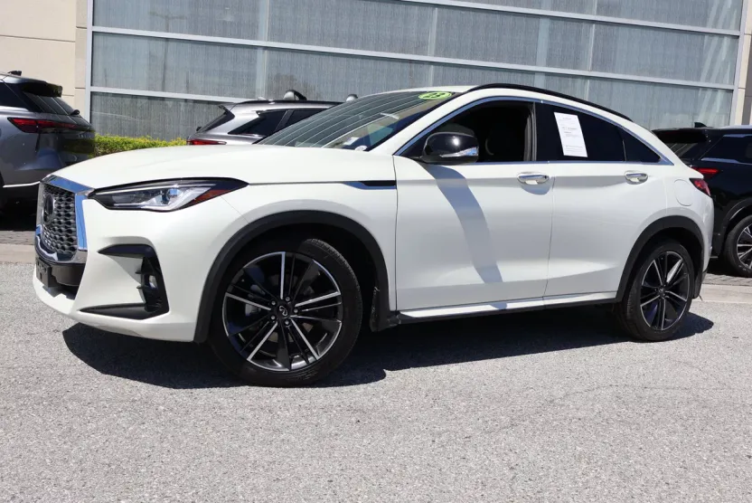 2023 Infiniti QX55 Luxe photo 1
